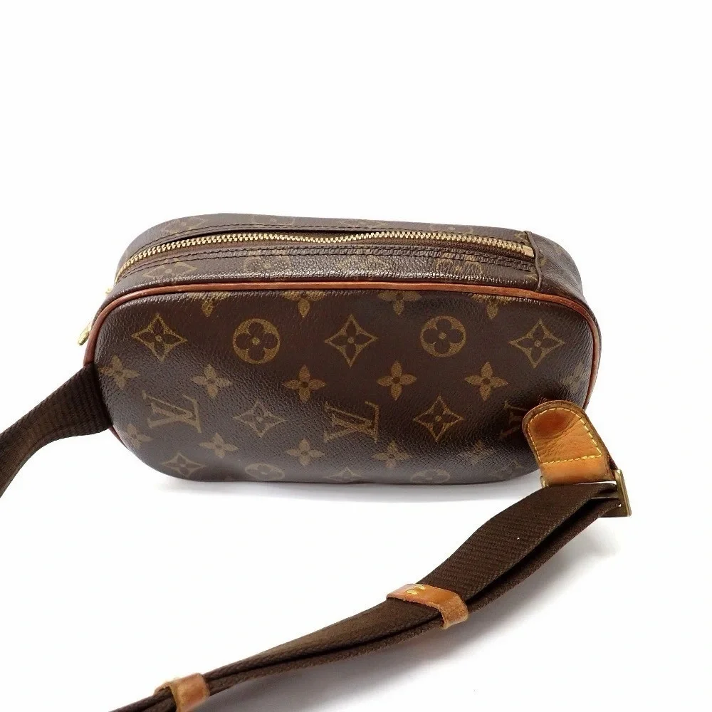 LOUIS VUITTON Pochette Gange Monogram Crossbody Shoulder Bag - Picture 5 of 16